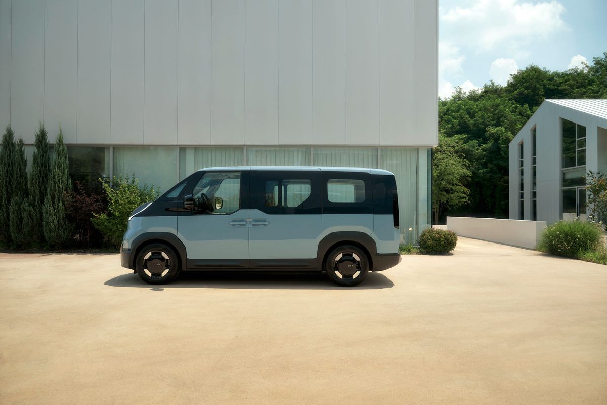 Kia PV5 Passenger
