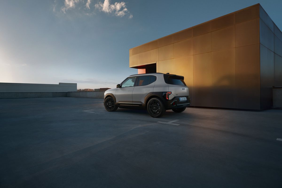 Kia EV2